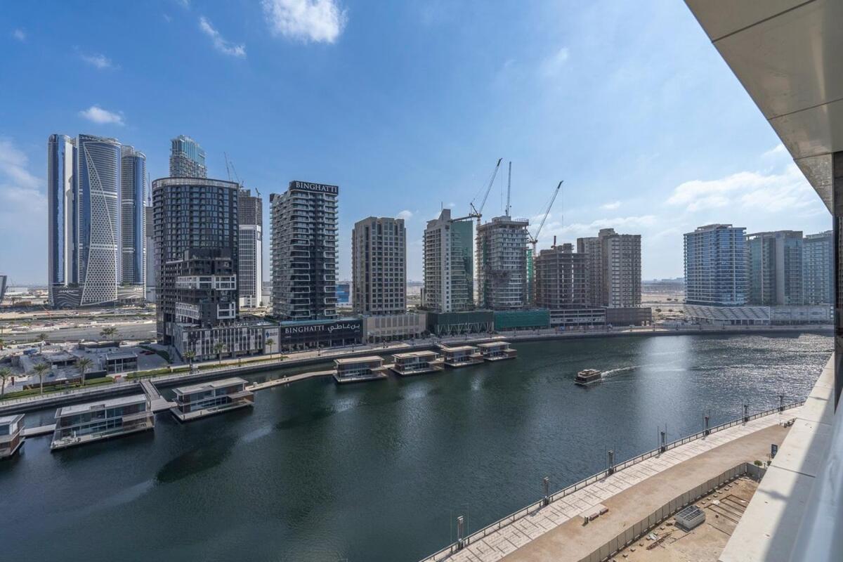 Premium 3br With Canal View Comfort Apartment