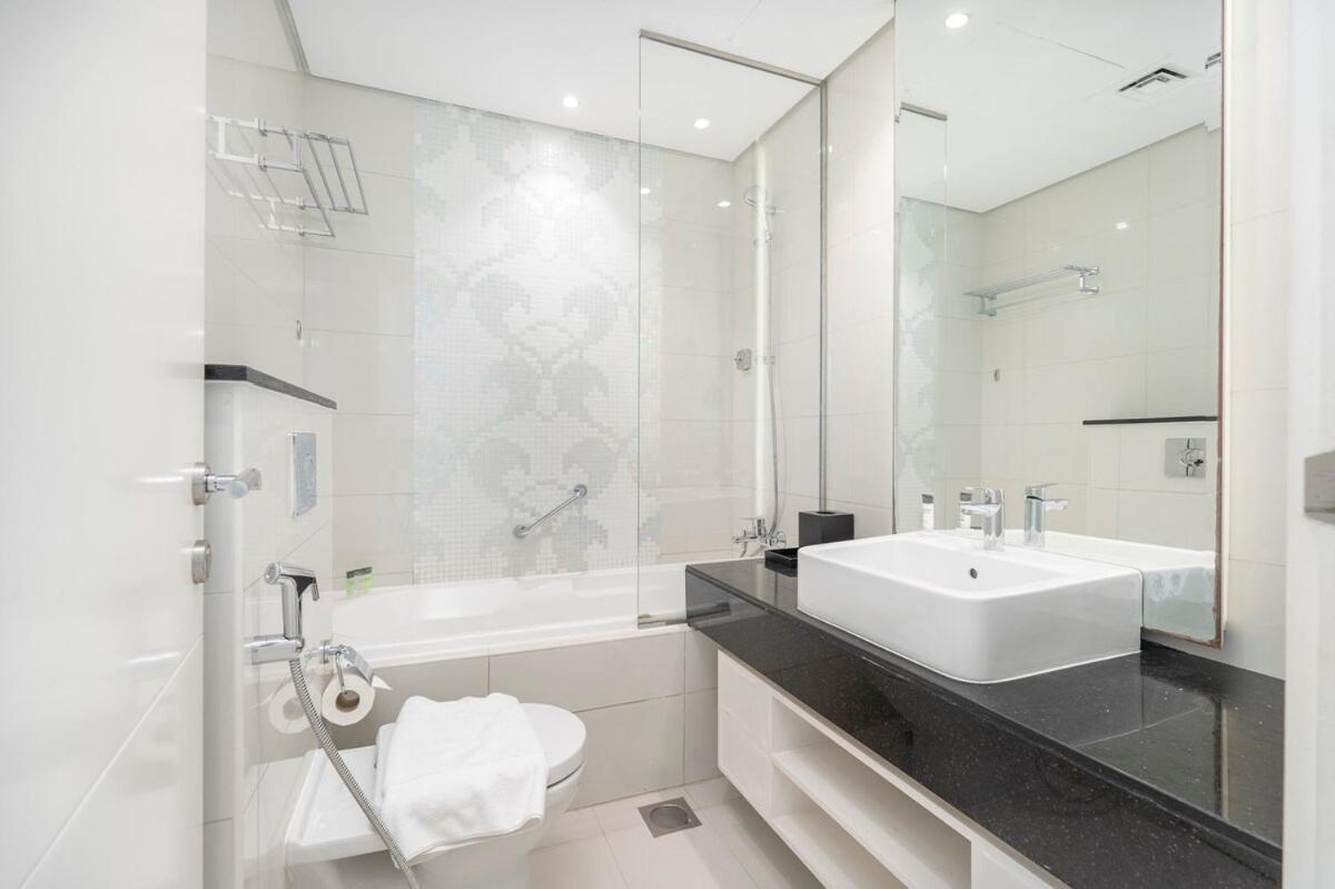 Premium 3br With Canal View Comfort * Dubai
