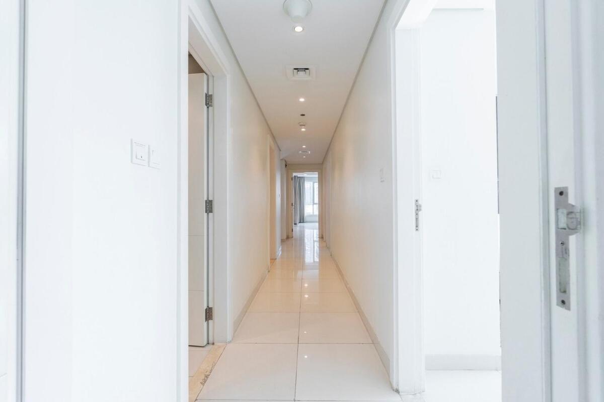 Premium 3br With Canal View Comfort Apartment Dubai