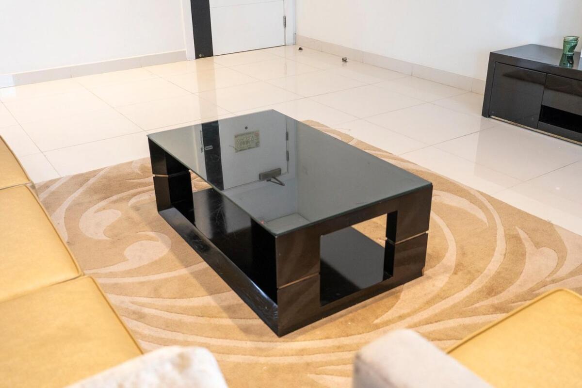Apartment Premium 3br With Canal View Comfort