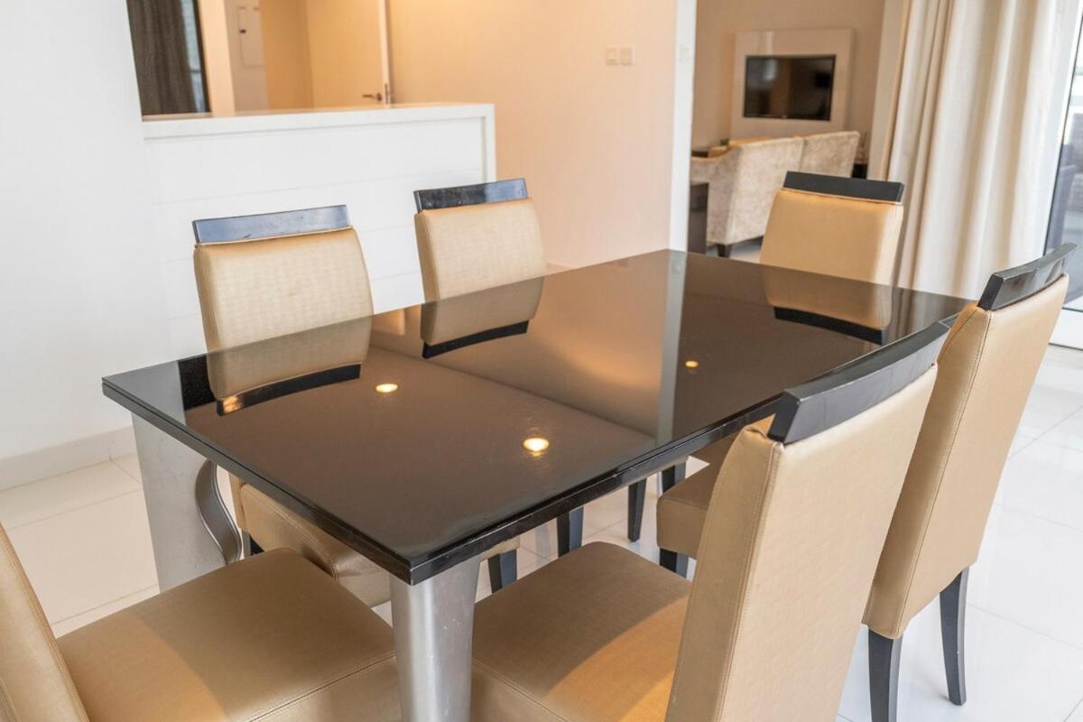 Apartment Premium 3br With Canal View Comfort *