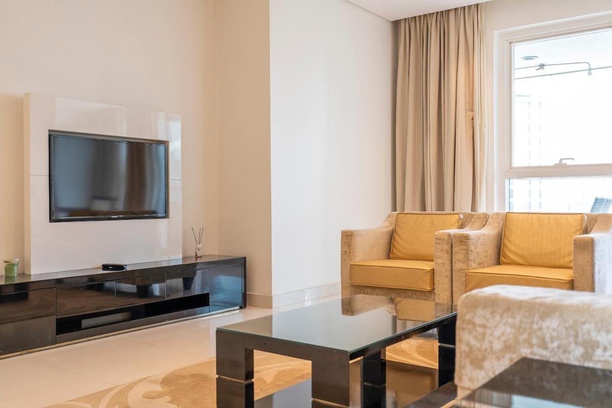 Premium 3br With Canal View Comfort *