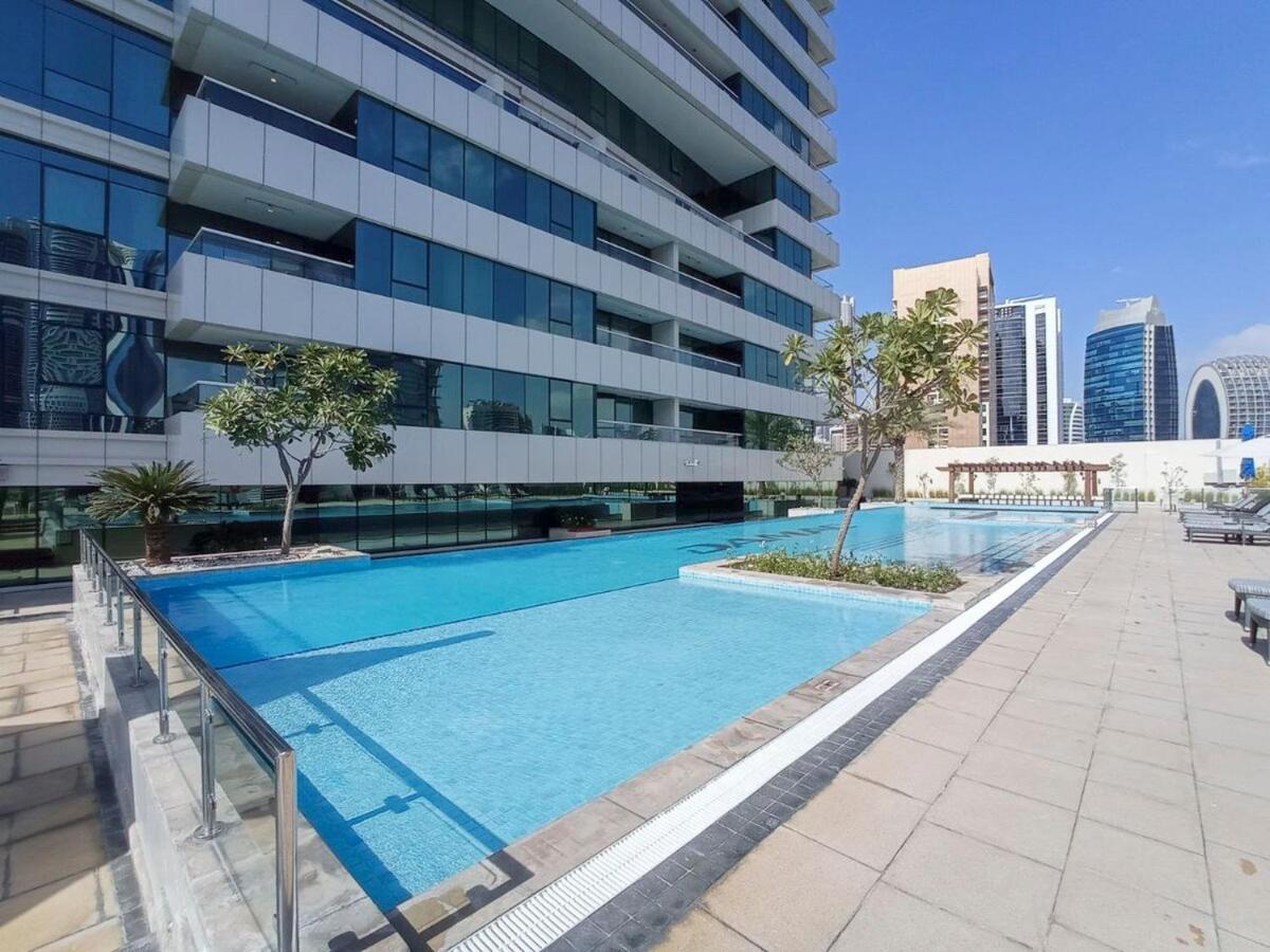 Premium 3br With Canal View Comfort Apartment *